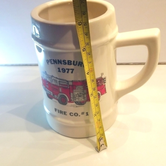 BEER Stein Firetruck Christmas Season Winter Reads Pennsburg 1977 Fire Co. #1 - Picture 10 of 13